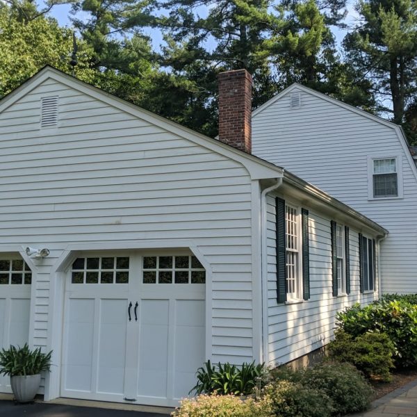 White painted garage in Norfolk MA